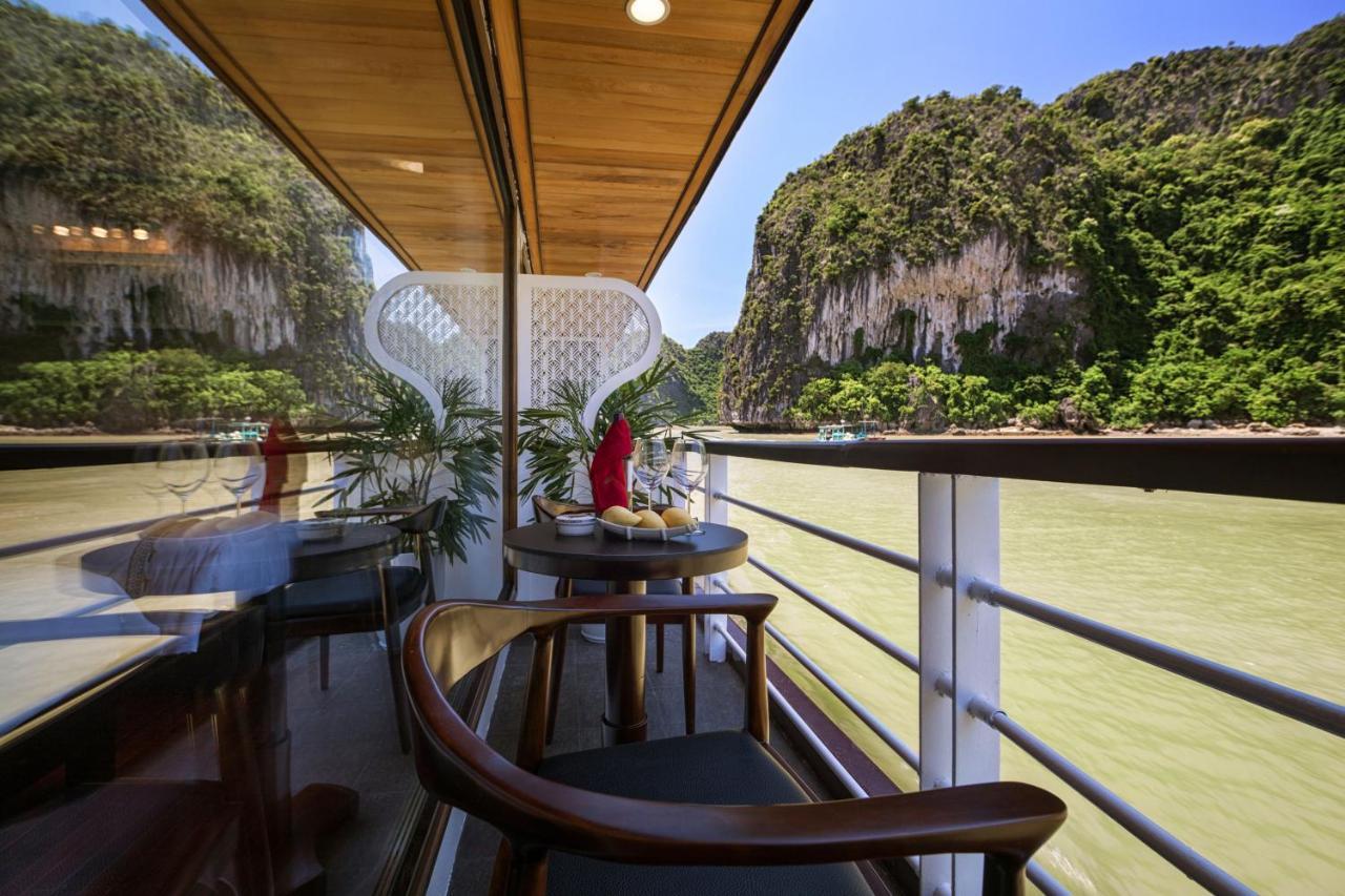 V'Spirit Cruise Hotell Ha Long Exteriör bild