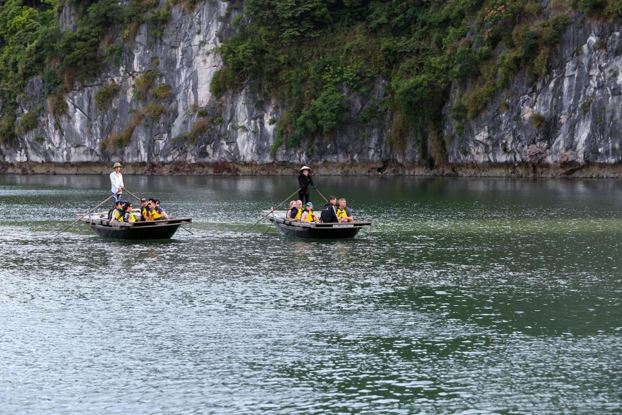 V'Spirit Cruise Hotell Ha Long Exteriör bild