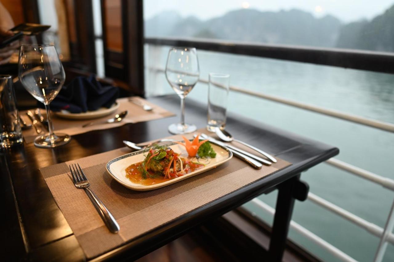 V'Spirit Cruise Hotell Ha Long Exteriör bild
