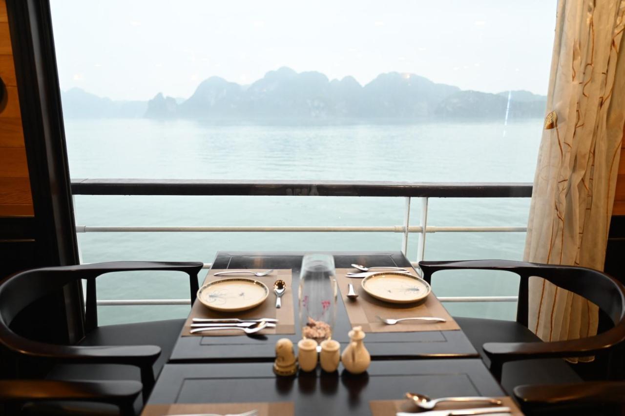 V'Spirit Cruise Hotell Ha Long Exteriör bild